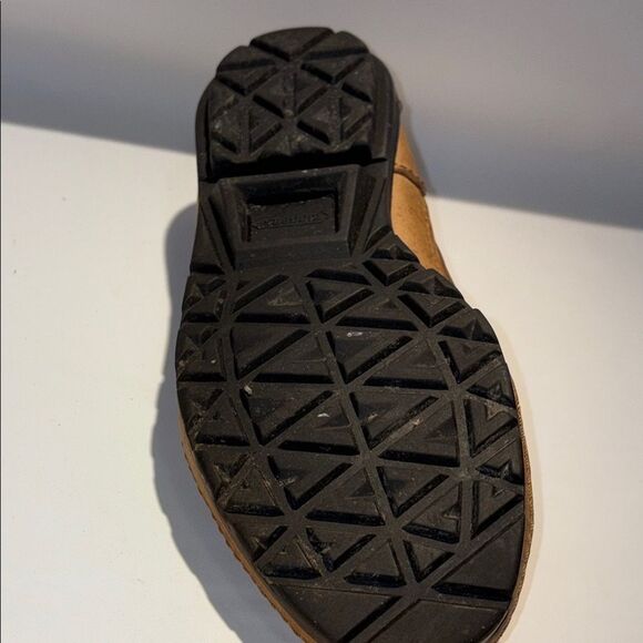 Brown Suede Moccasin Loafers with Slip-On Design - Picture 12 of 12